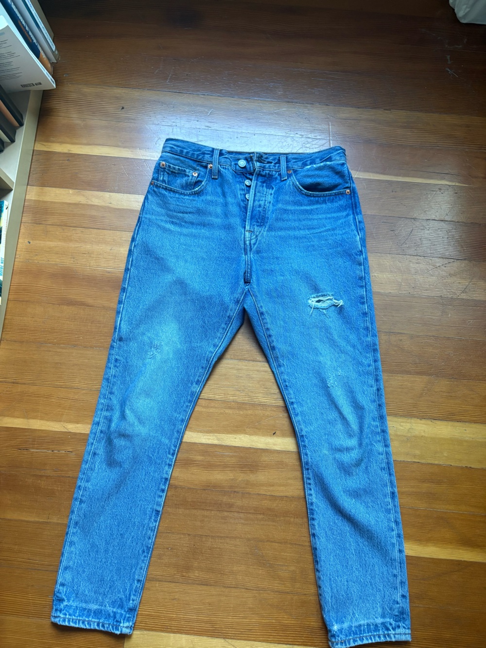Levi’s Classic 501 Jeans - Distressed Straight Fit